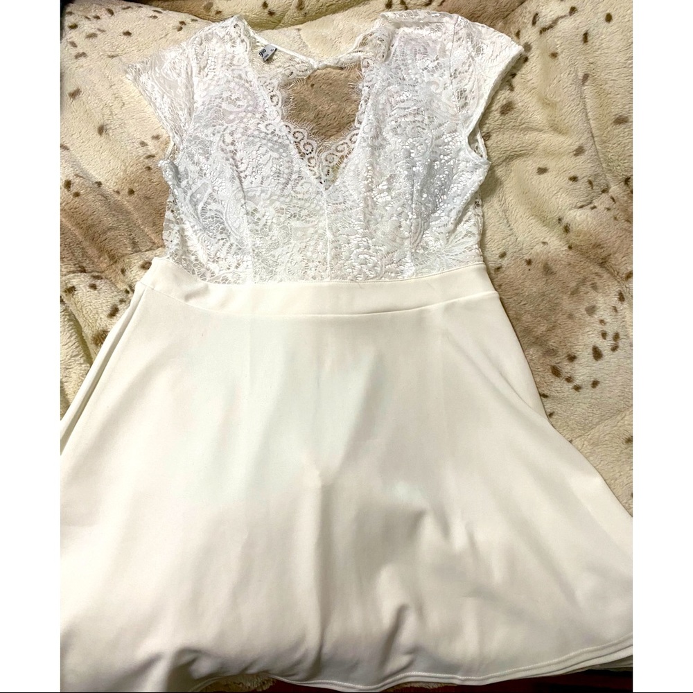 White lace cocktail dress